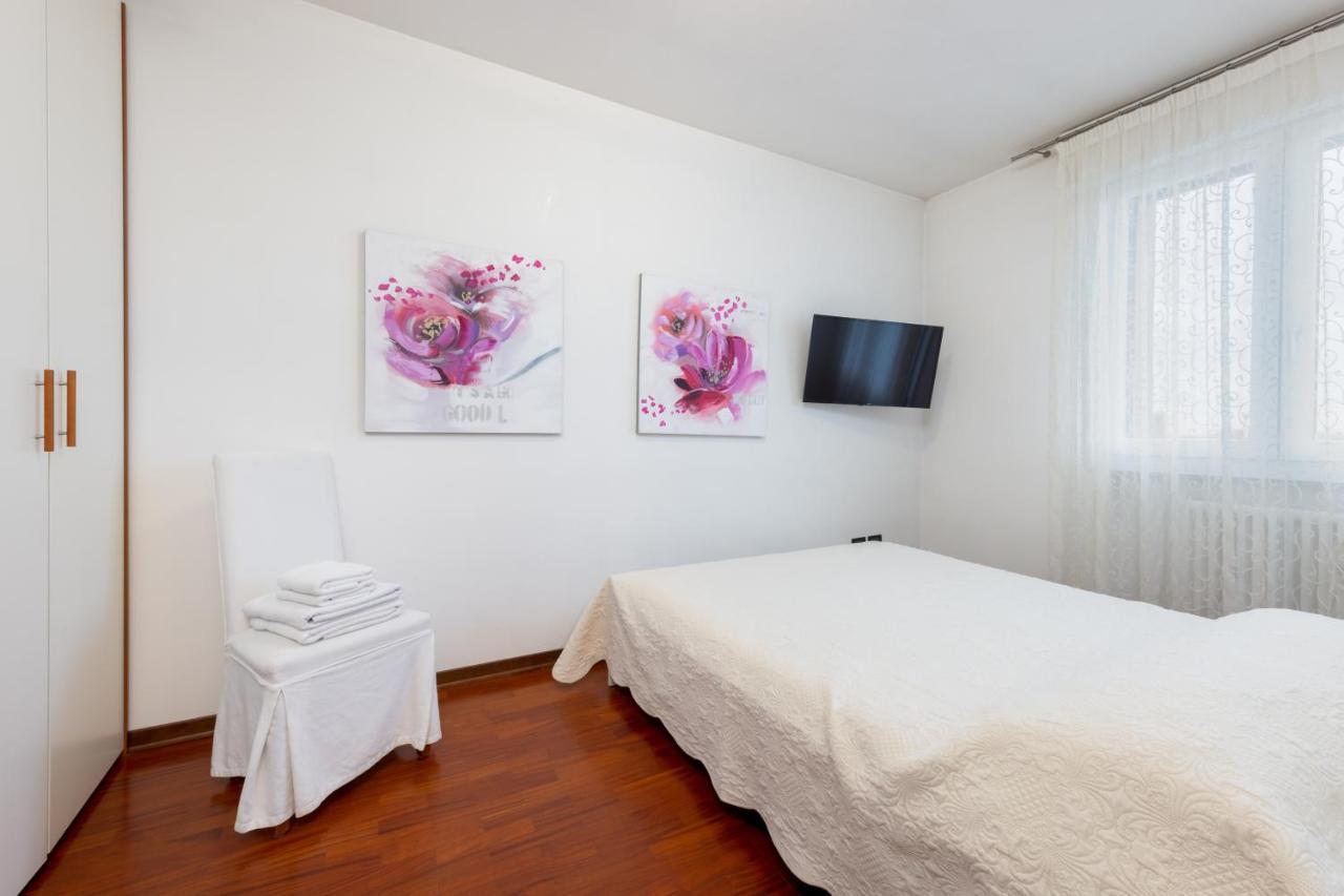 Giotto Guesthouse Due Carrare Exterior foto